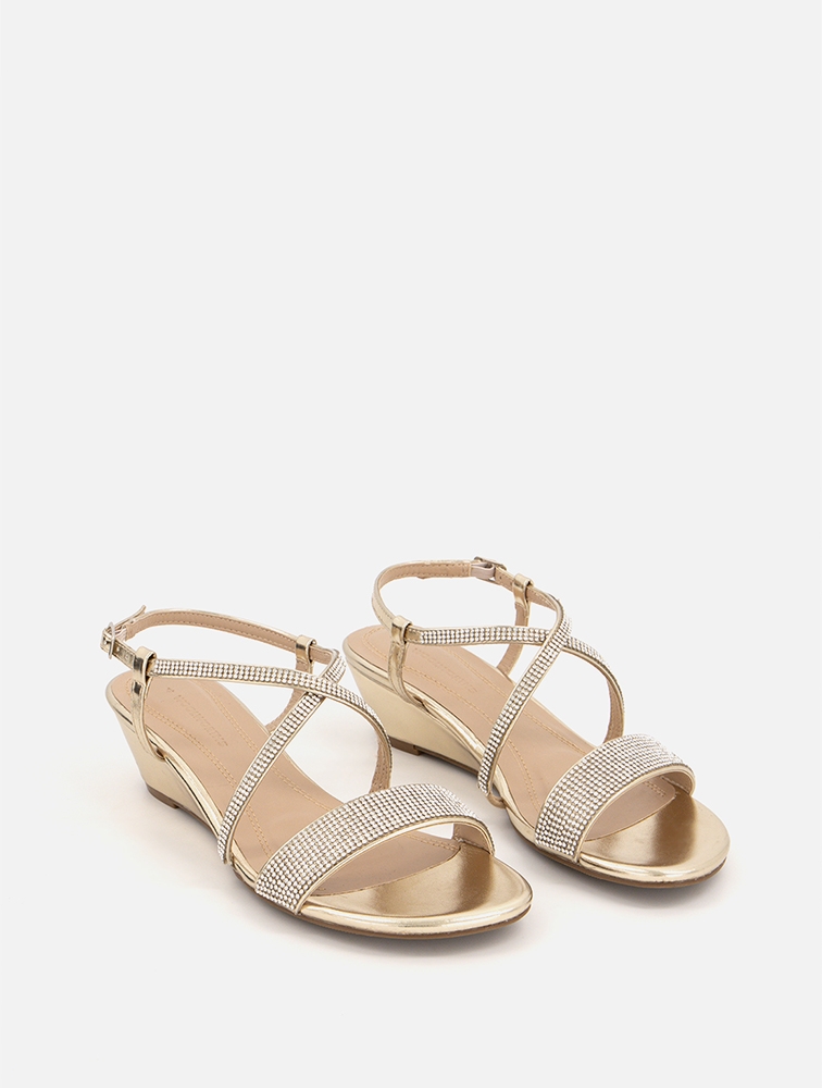 153KB 2001 null null null 21 12 12 12 2003 null bAfkLqPbH4I1cM